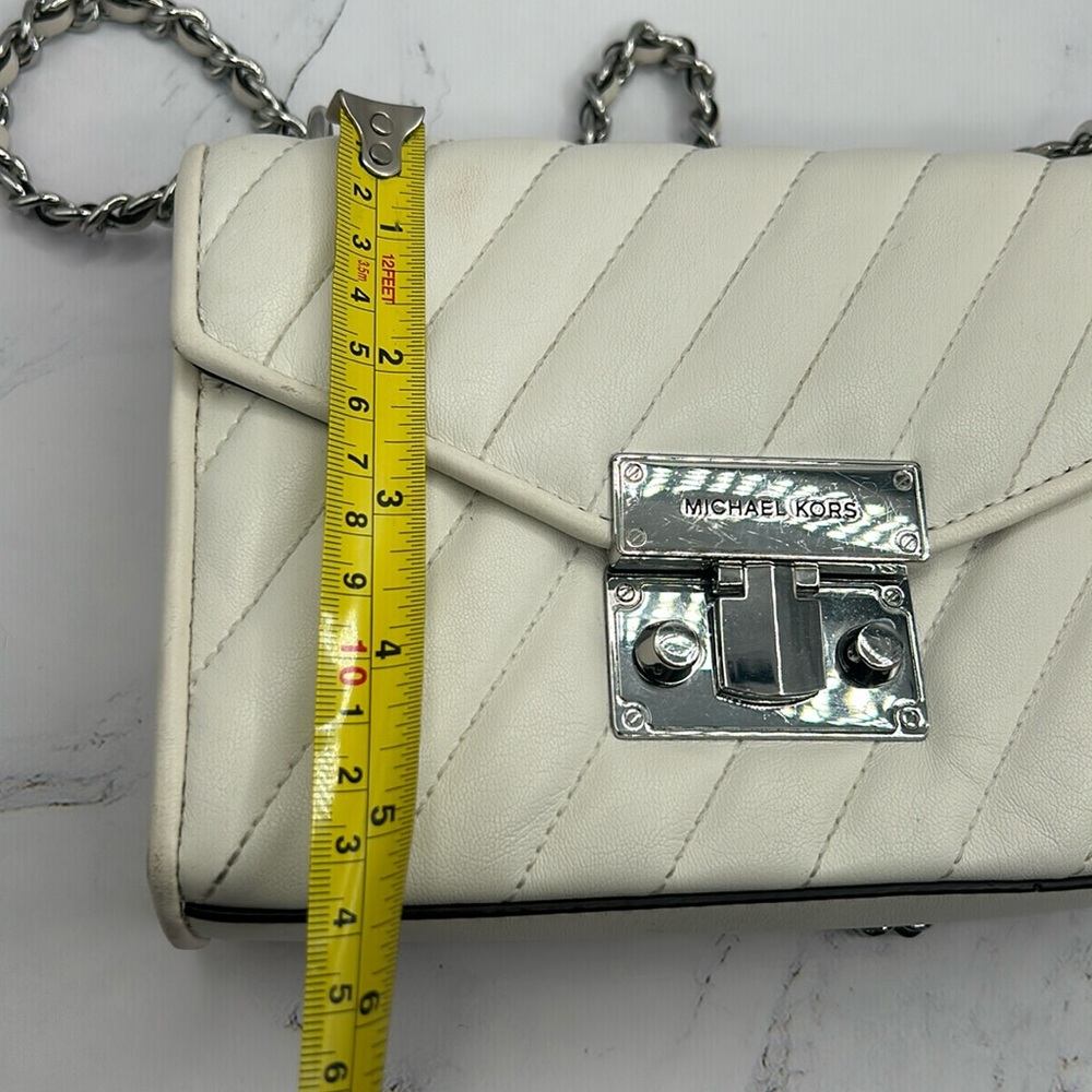 Michael Kors White Quilted Leather Crossbody Purse Small Handbag Silver Hardware - Picture 15 of 16